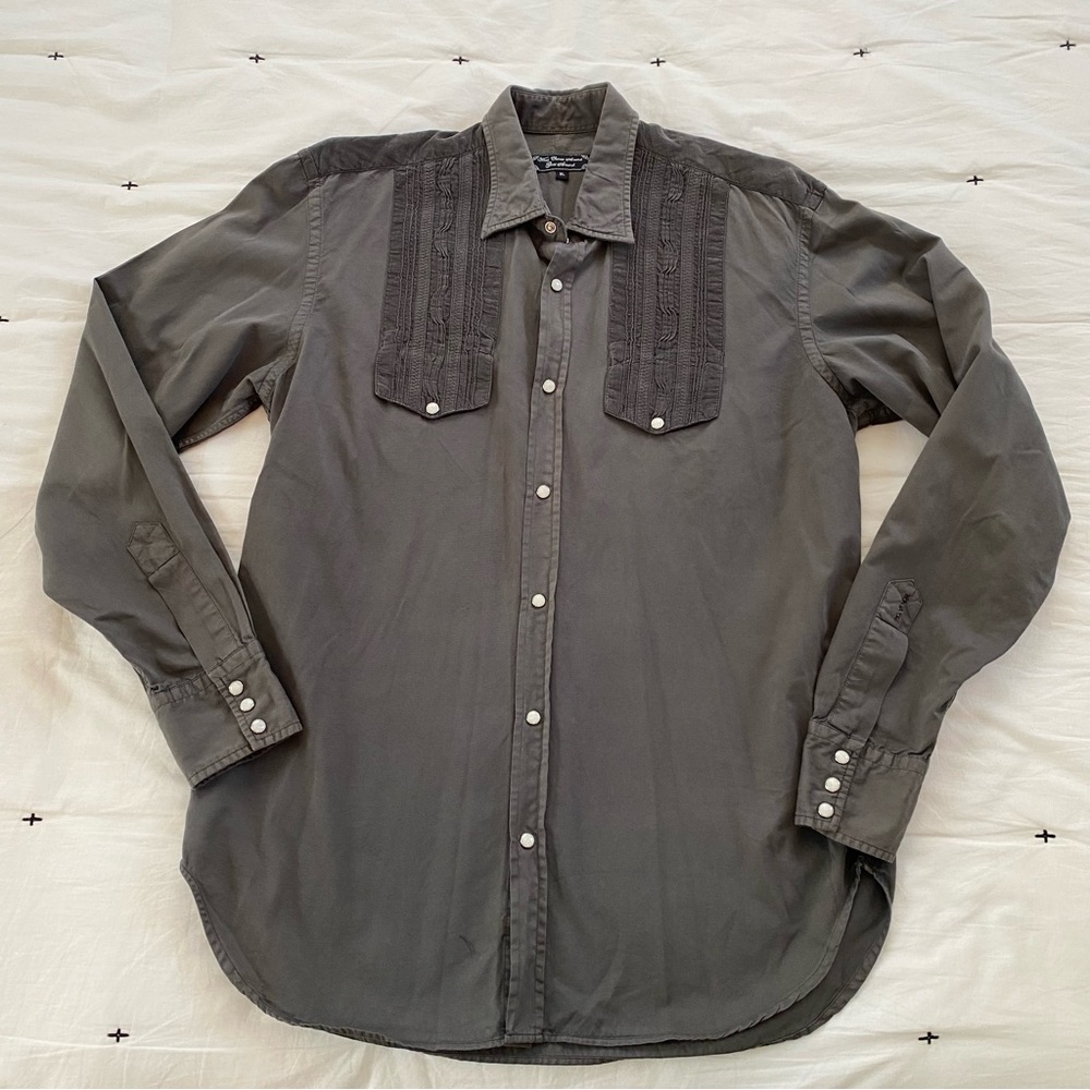 What Comes Around Goes Around 100% Cotton Casual Olive Green Pearl Button Sz XL